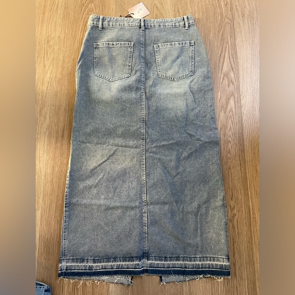 Happily grey denim maxi - Picture 3 of 3